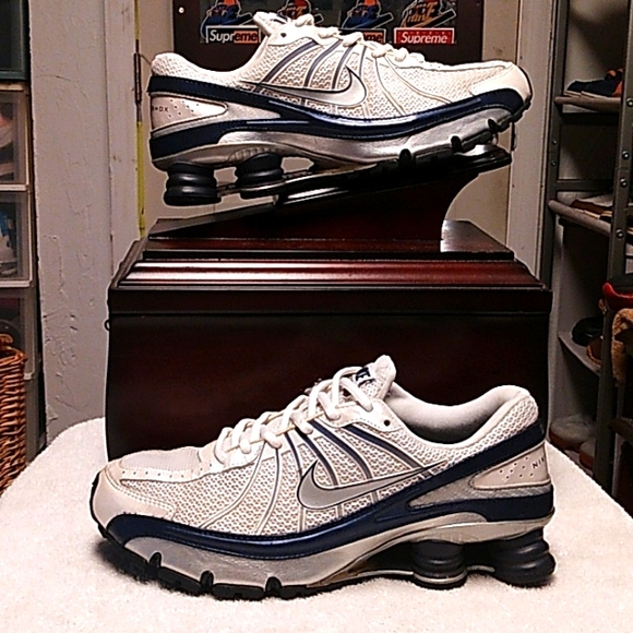 Nike Other - Nike Shox Turbo Vll  Mens Size-9